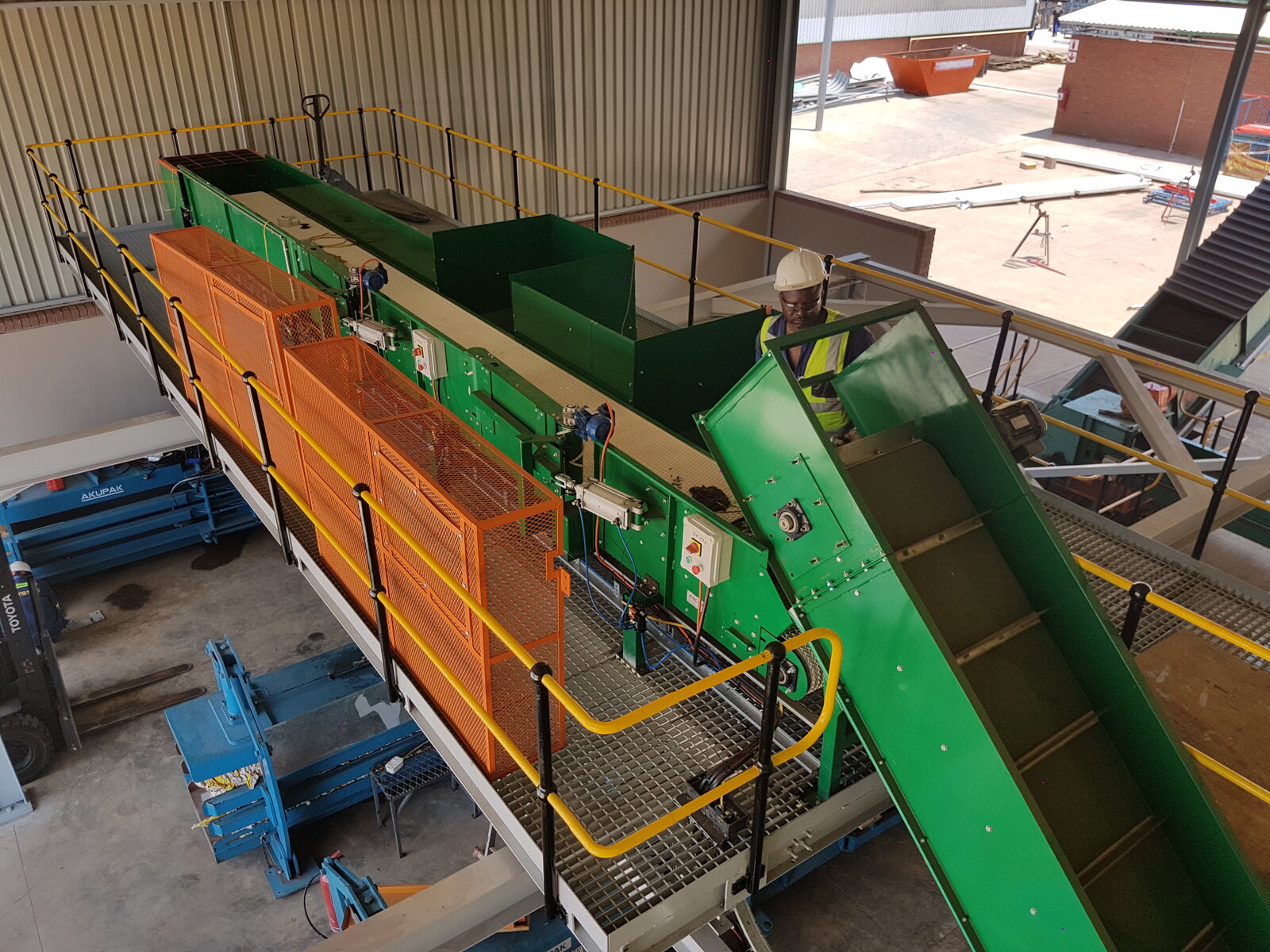 Belt conveyor installation by Facet Engineering