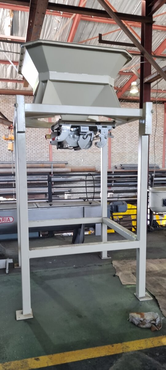 FIBC bulk bag handling system