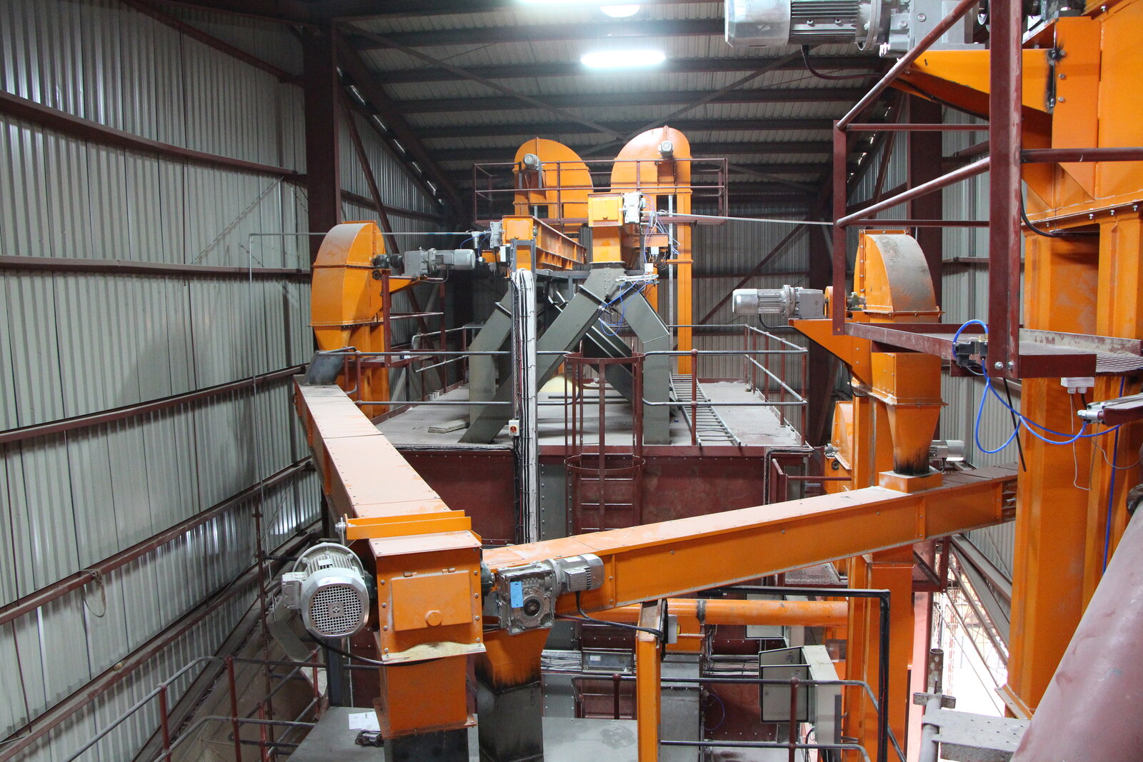 Bucket elevator and chain conveyor installation by Facet Engineering