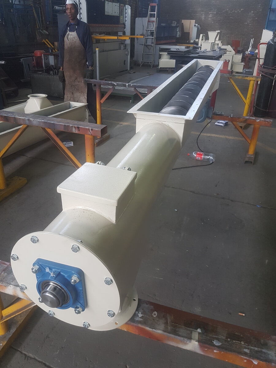 Screw conveyor flight detail by Facet Engineering